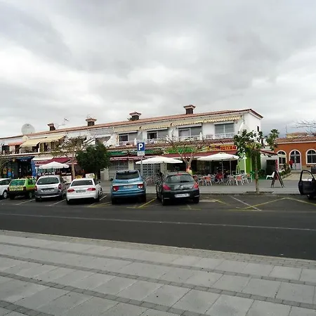 Cozy In In The South Coast Of Tenerife Apartment